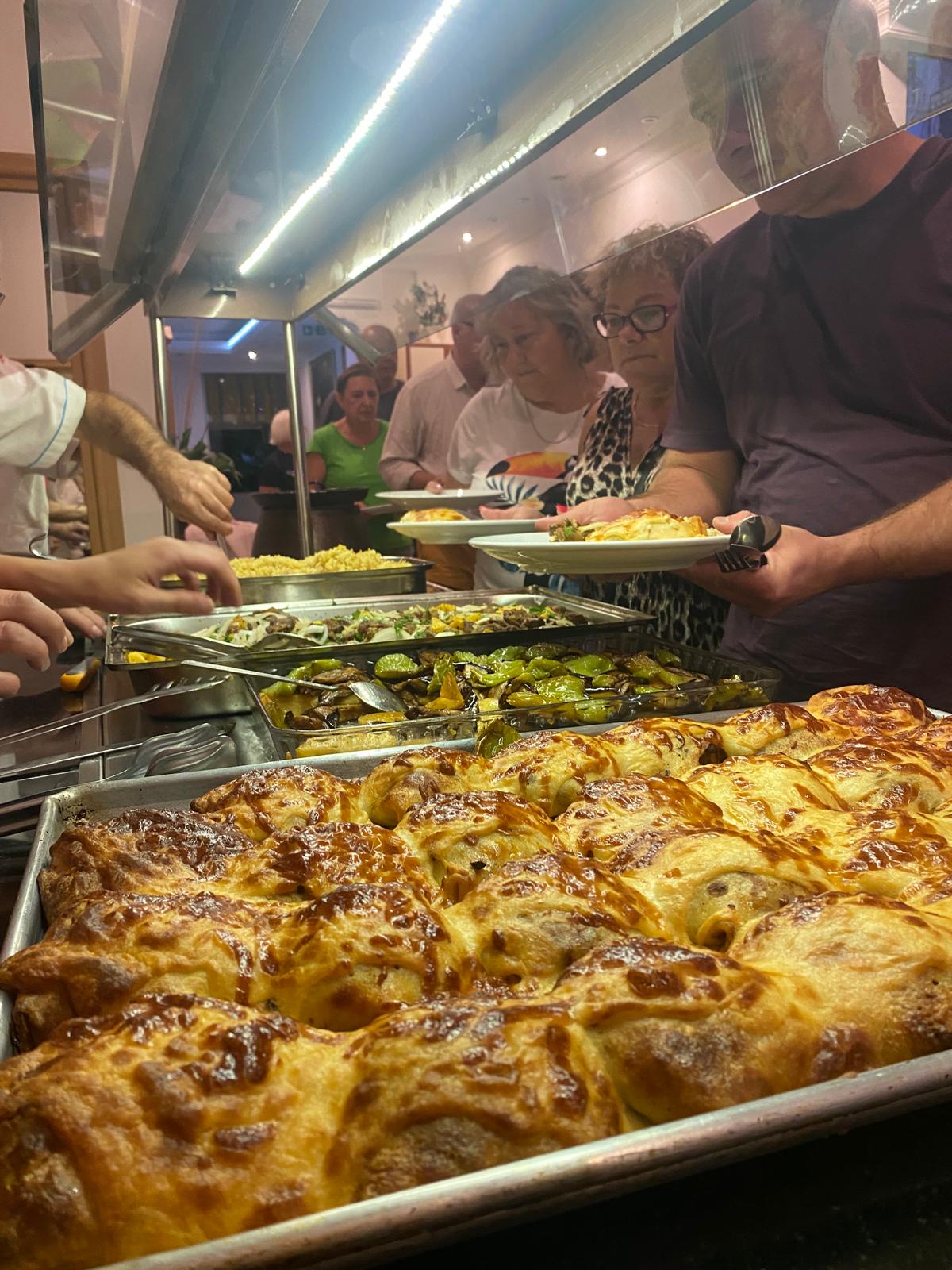 Lezzetli Açık Büfe